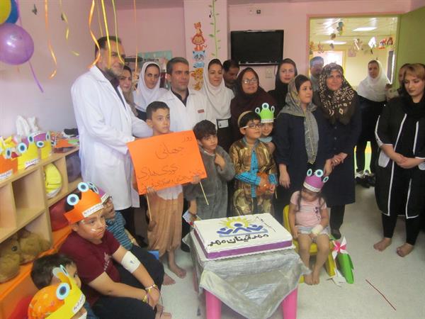 گزارش تصویری جشن هفته ملی کودک در بیمارستان دکتر محمد کرمانشاهی