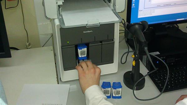 بخش مولکولی تشخیص مقاومت دارویی به ریفامپین در آزمایشگاه سل مرجع منطقه‌ای معاونت بهداشتی دانشگاه راه اندازی شد