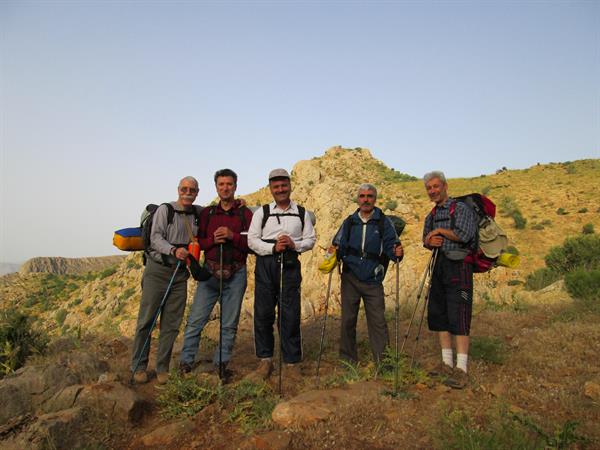 گروه کوهنوردی معاونت بهداشتی به ارتفاعات پرو صعود کردند